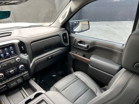Used 2021 GMC Sierra 1500 Denali w/ Denali Ultimate Package AWD/4WD image 16
