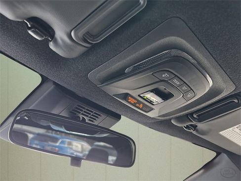 Used 2026 Toyota Corolla SE image 35