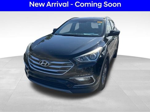 Used 2018 Hyundai Santa Fe Sport w/ 2.4L Value Package 02 FWD image 2