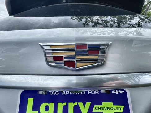 Used 2021 Cadillac XT6 Premium Luxury FWD image 33