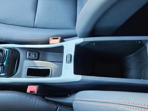 Used 2020 Chevrolet Bolt Premier w/ Infotainment Package image 15