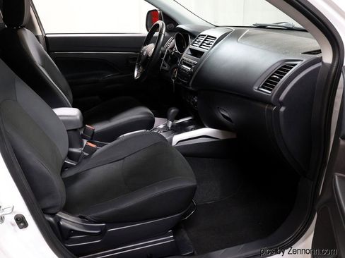 Used 2013 Mitsubishi Outlander Sport ES image 30