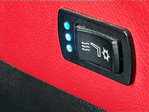 Used 2022 Chevrolet Camaro SS RWD image 19