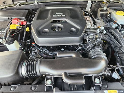 Used 2022 Jeep Wrangler Unlimited Sport AWD/4WD image 39