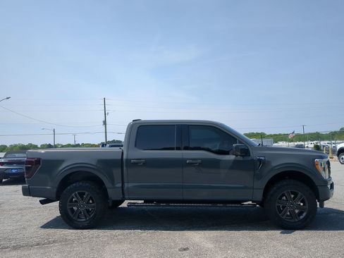 Certified 2021 Ford F150 XLT w/ Equipment Group 302A High image 2