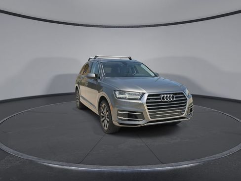 Used 2017 Audi Q7 3.0T Premium Plus w/ Premium Plus Package AWD/4WD image 3