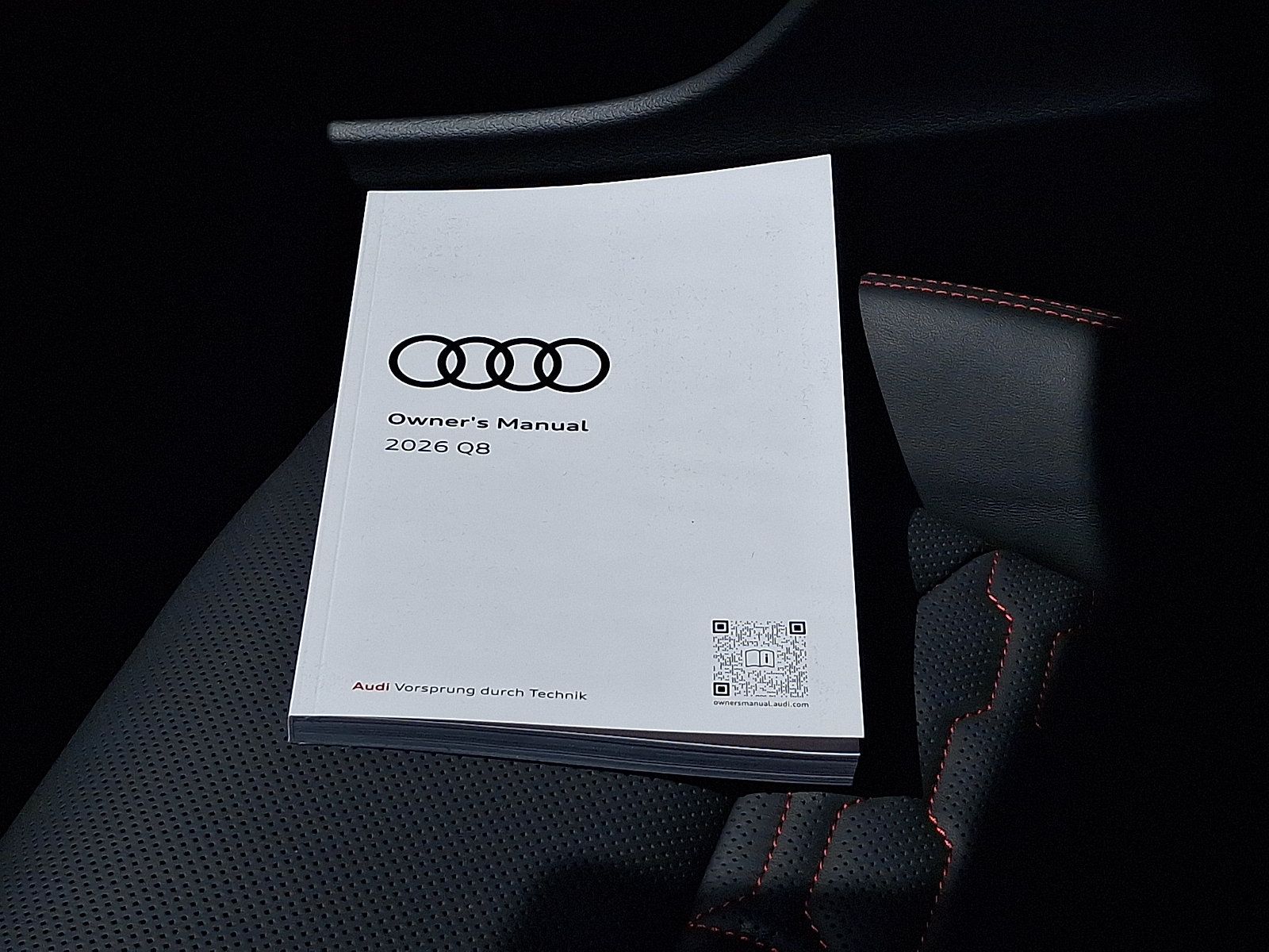 Used 2026 Audi RS Q8 performance AWD/4WD image 30