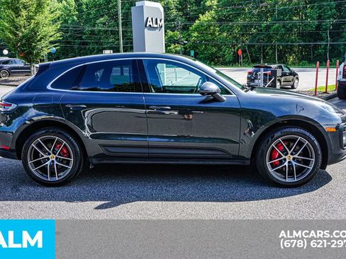 Used 2023 Porsche Macan S AWD/4WD image 8