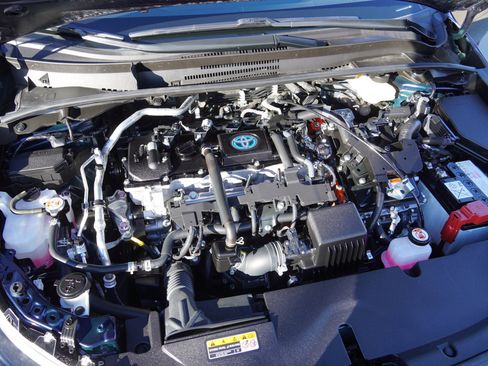 Certified 2024 Toyota Corolla LE w/ LE Convenience Package image 14