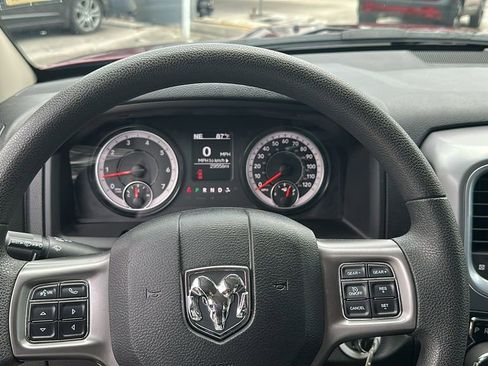 Used 2024 RAM 1500 Classic SLT image 17