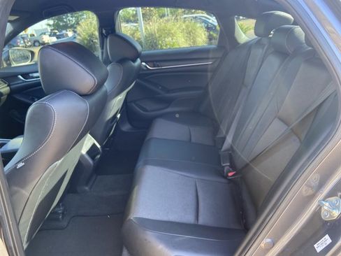 Used 2020 Honda Accord Sport image 13