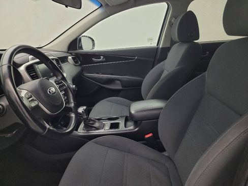 Used 2020 Kia Sorento LX w/ LX I4 Convenience Package FWD image 17