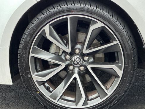 Used 2022 Toyota Corolla XSE image 30