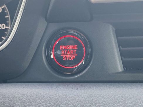 New 2025 Honda Pilot EX-L image 20