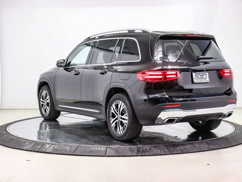 Certified 2026 Mercedes-Benz GLB 250 image 2
