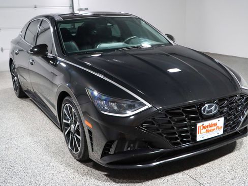 Used 2020 Hyundai Sonata SEL Plus w/ Tech Package FWD image 5