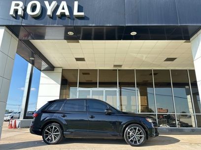 Used 2020 Audi Q7 3.0T Prestige w/ Prestige Package