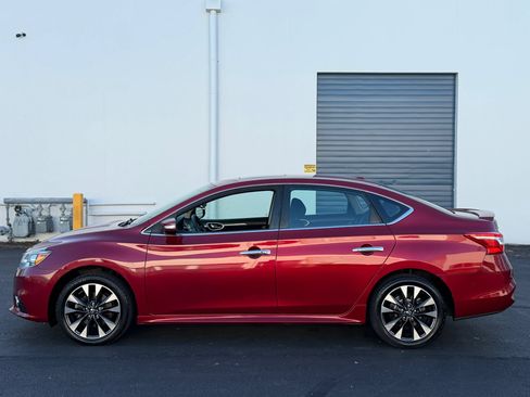 Used 2017 Nissan Sentra SR Turbo FWD image 2