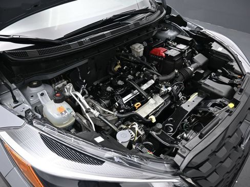 Used 2023 Nissan Kicks SR FWD image 45