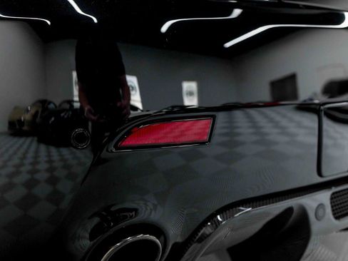 Used 2011 Aston Martin V8 Vantage N420 image 29