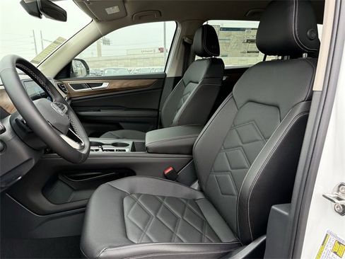 New 2026 Volkswagen Atlas SE image 20