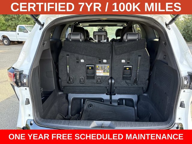 Used 2023 Toyota Sienna XSE w/ XSE Plus Package AWD/4WD image 12