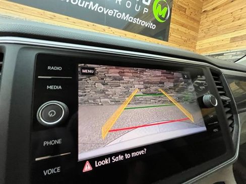 Used 2018 Volkswagen Atlas SE AWD/4WD image 22