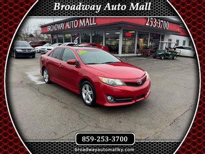 Used 2012 Toyota Camry SE w/ Convenience Pkg