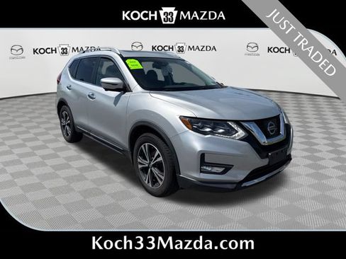 Used 2017 Nissan Rogue SL w/ SL Premium Package AWD/4WD image 1