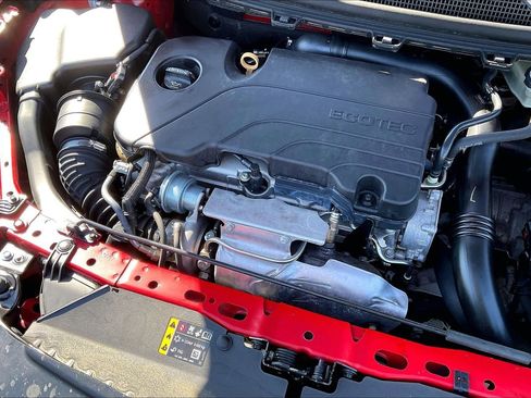 Used 2019 Chevrolet Cruze LS image 30