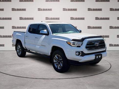 Used 2016 Toyota Tacoma Limited w/ Towing Package AWD/4WD image 7
