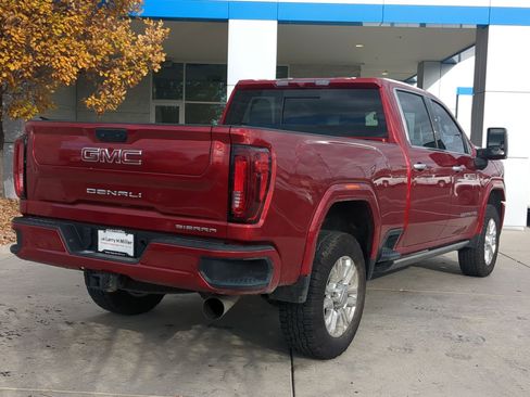 Used 2023 GMC Sierra 3500 Denali image 6