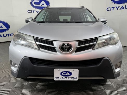Used 2015 Toyota RAV4 XLE image 2