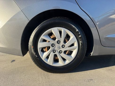 Used 2018 Hyundai Elantra SE w/ SE Connectivity Package 04 image 27