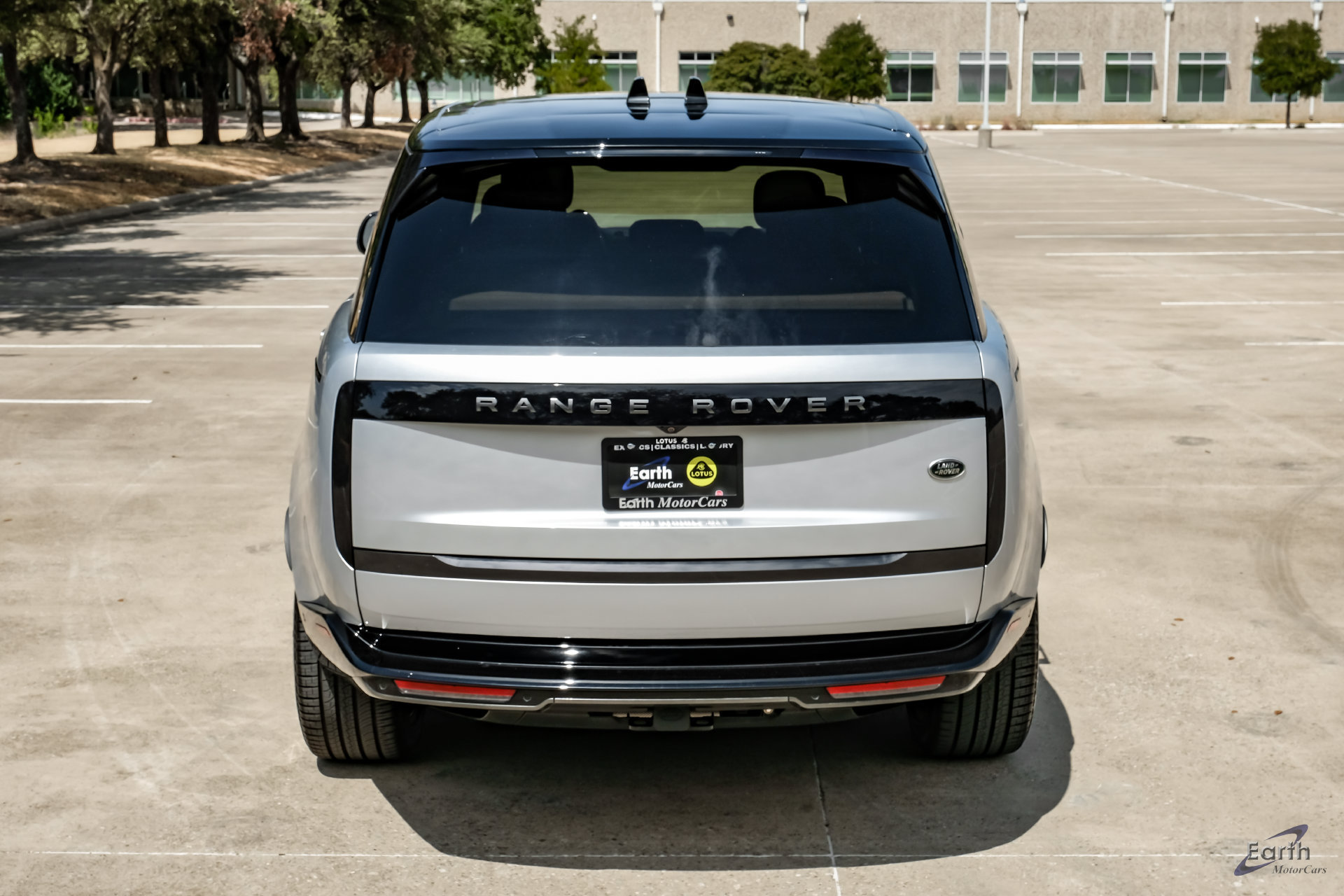 Used 2023 Land Rover Range Rover SE AWD/4WD image 14
