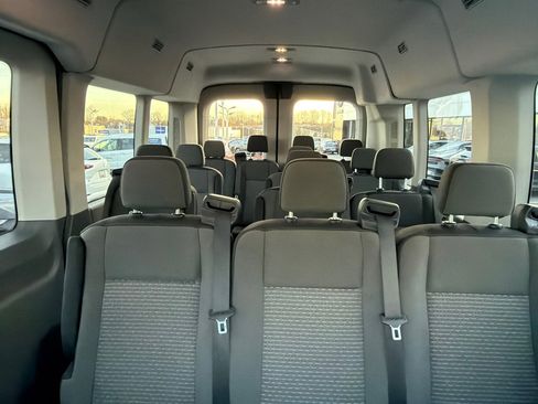 Used 2024 Ford Transit 350 XLT image 20