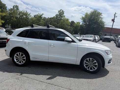 Used 2017 Audi Q5 2.0T Premium w/ Audi MMI Navigation Plus AWD/4WD image 4