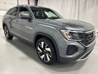 Used 2025 Volkswagen Atlas Cross Sport SE