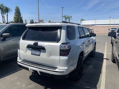 Used 2021 Toyota 4Runner Nightshade AWD/4WD image 4