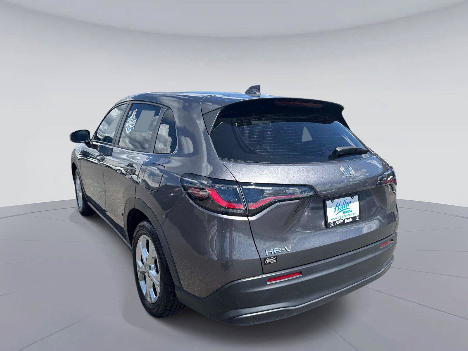 Certified 2025 Honda HR-V LX image 6