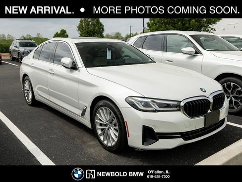 Used 2023 BMW 530i xDrive w/ Premium Package AWD/4WD image 1