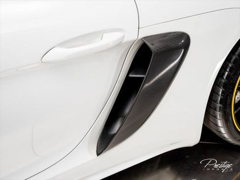 Used 2023 Porsche 718 Cayman GT4 RS RWD image 10