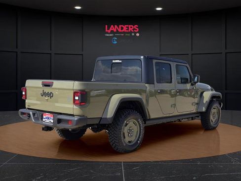 New 2026 Jeep Gladiator Willys AWD/4WD image 4