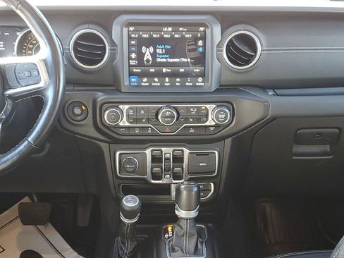 Used 2021 Jeep Wrangler Unlimited Sahara w/ Uconnect 4C Nav & Sound Group image 42