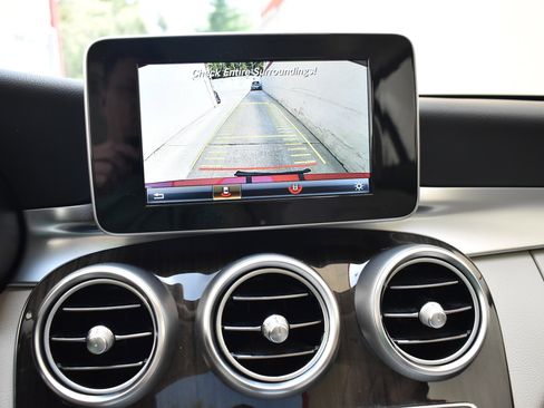 Used 2017 Mercedes-Benz C 300 4MATIC Sedan image 39