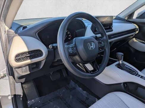Used 2024 Honda HR-V LX image 10