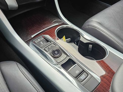 Used 2017 Acura TLX V6 w/ Technology Package image 25