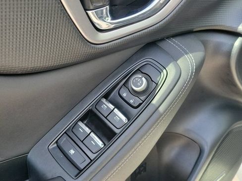Used 2023 Subaru Forester Touring AWD/4WD image 15