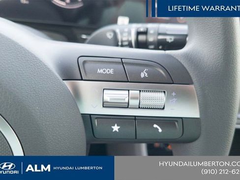 New 2026 Hyundai Kona SE FWD image 24