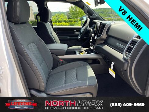 New 2026 RAM 1500 Big Horn AWD/4WD image 25